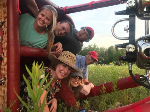 35401095_10156137624600935_1867230340376952832_n